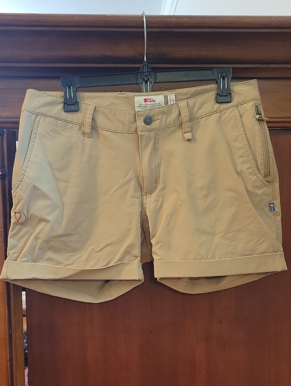 Fjallraven Women's Abisko Stretch Short Tan Size 32”-33” with 4.5" Inseam Hiking